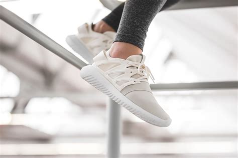 adidas tubular viral damen beige